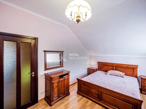 дом по адресу Лесі Українки