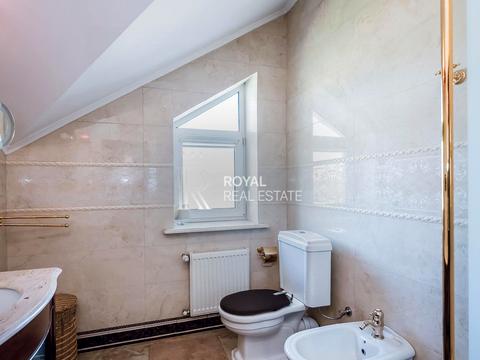 дом по адресу Лесі Українки