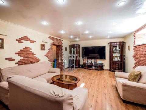 дом по адресу Лесі Українки