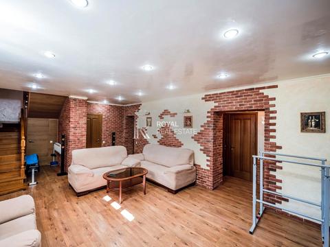 дом по адресу Лесі Українки