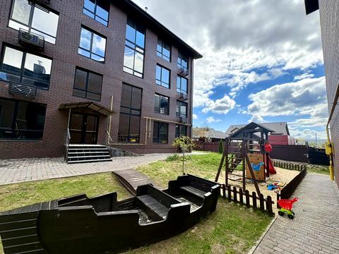 квартира за адресою Назарія Яремчука вул., 18