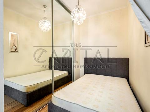 квартира за адресою Андрія Верхогляда вул. (Михайла Драгомирова), 5