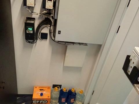 комерційна за адресою Пилипа Орлика просп., 16