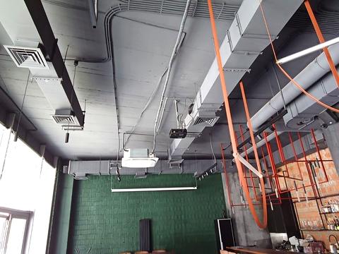 комерційна за адресою Пилипа Орлика просп., 16