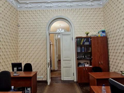 комерційна за адресою Пантелеймонівська вул., 28
