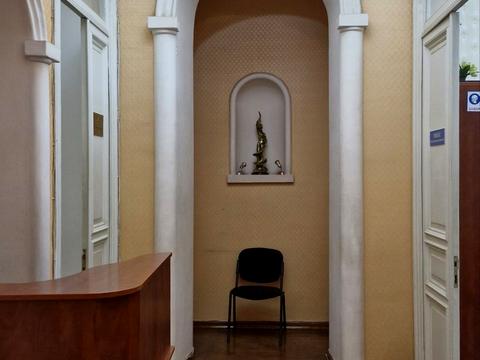 комерційна за адресою Пантелеймонівська вул., 28