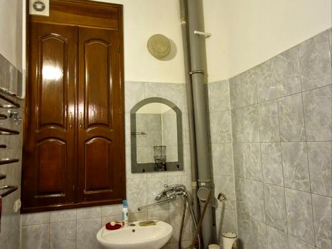 комерційна за адресою Пантелеймонівська вул., 28