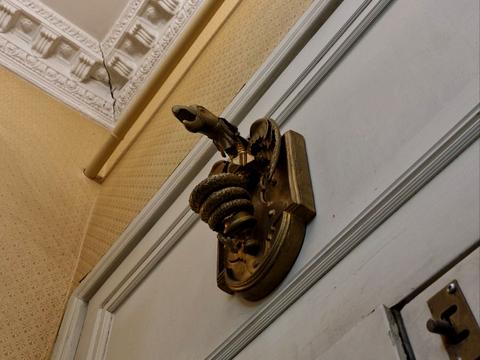 комерційна за адресою Пантелеймонівська вул., 28