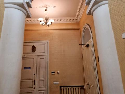 комерційна за адресою Пантелеймонівська вул., 28