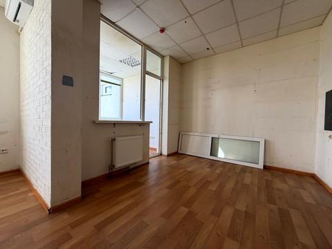 квартира по адресу Червоной Калины просп. (Владимира Маяковского), 70