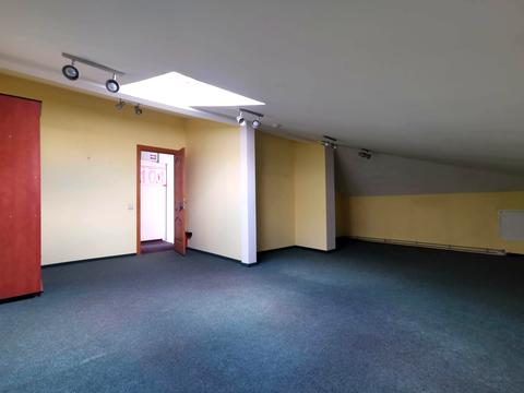 комерційна за адресою Під Голоском вул., 4