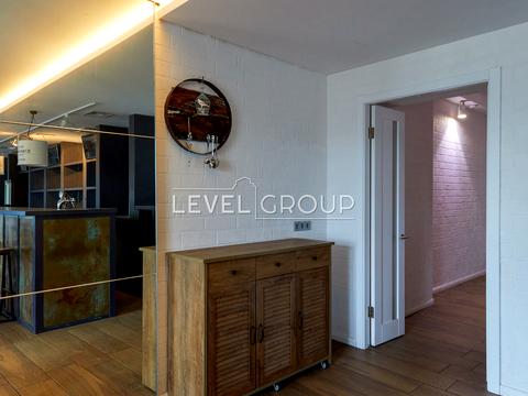 комерційна за адресою Шкільна вул. (Юрія Гагаріна), 3