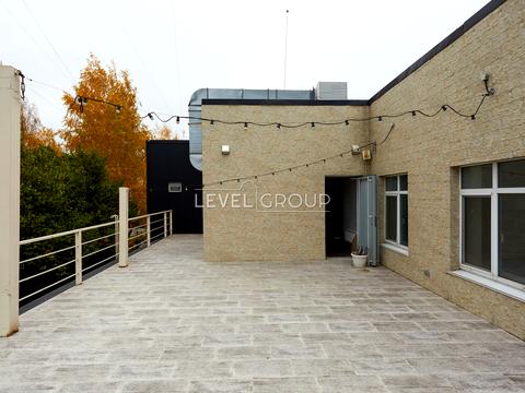 комерційна за адресою Шкільна вул. (Юрія Гагаріна), 3