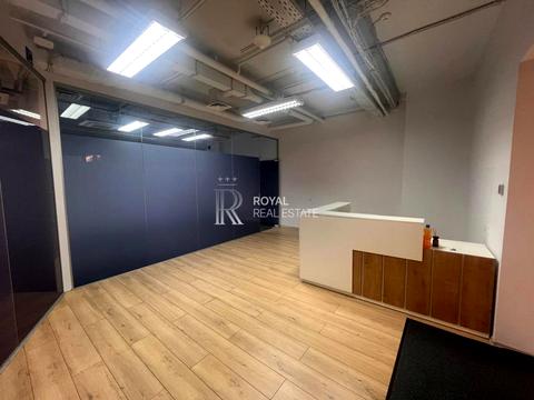 коммерческая по адресу Лейпцигская ул., 15