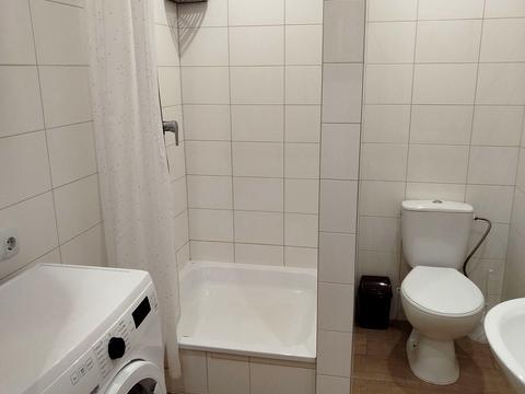 квартира за адресою Миколи Вінграновського вул., 2