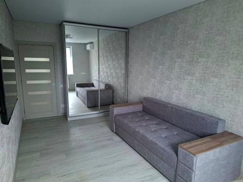 квартира по адресу Льва Ландау просп. (50-летия СССР), 52-В