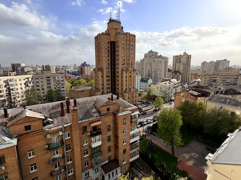 квартира по адресу Сечевых Стрельцов ул. (Артема), 52а