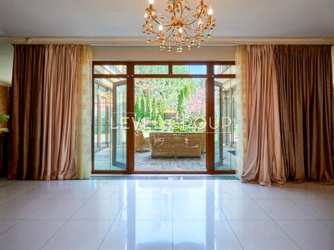 дом по адресу Старокиевская ул.