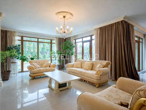 дом по адресу Старокиевская ул.