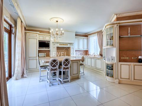 дом по адресу Старокиевская ул.