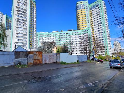 ділянка за адресою Западинська вул., 6