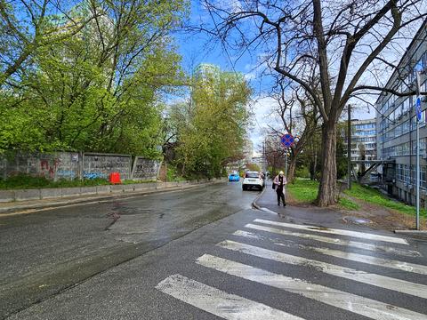 ділянка за адресою Западинська вул., 6