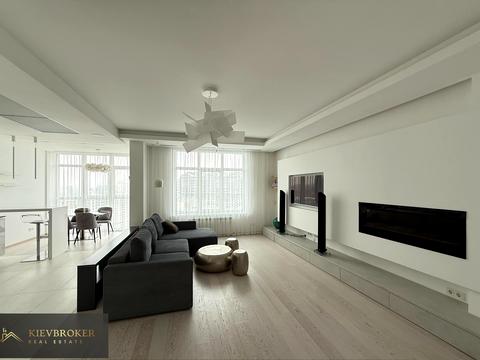 квартира по адресу Андрея Верхогляда ул. (Михайла Драгомирова), 11