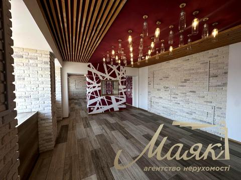 коммерческая по адресу Владимира Ивасюка просп. (Героїв Сталінграду), 20-А