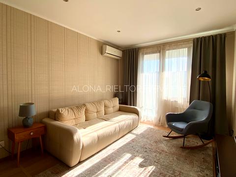 квартира по адресу Голосеевский просп. (40-летия Октября), 60