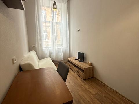 квартира за адресою Богдана Лепкого вул., 3