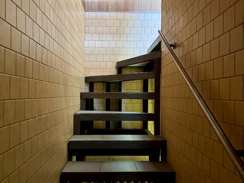 коммерческая по адресу Бардина ул. (Бардіна), 7