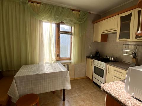 квартира по адресу Миколы Бажана просп., 32