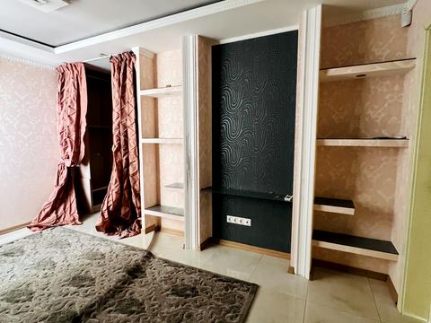 квартира за адресою Літературна вул., 12
