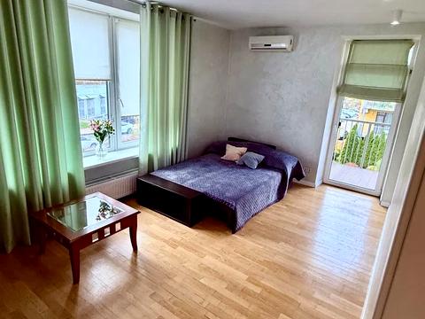 квартира по адресу Івана Кавалерідзе ул., 5