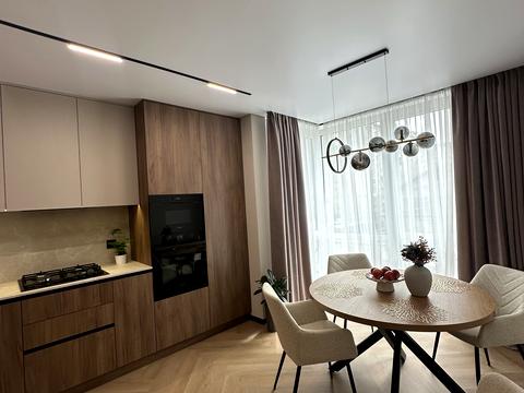 квартира за адресою Степана Бандери вул., (Будинок 4)