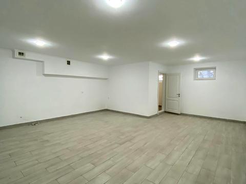 комерційна за адресою Генерала М. Тарнавського вул., 19