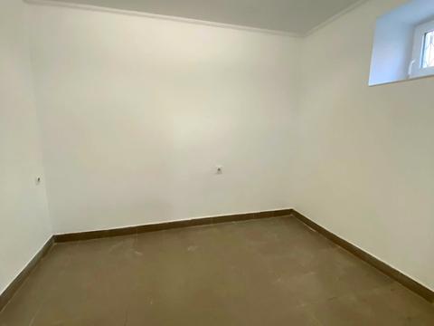 комерційна за адресою Генерала М. Тарнавського вул., 19