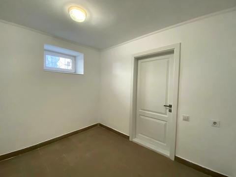 комерційна за адресою Генерала М. Тарнавського вул., 19