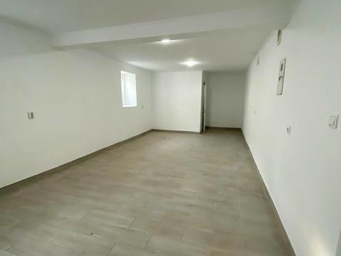 комерційна за адресою Генерала М. Тарнавського вул., 19