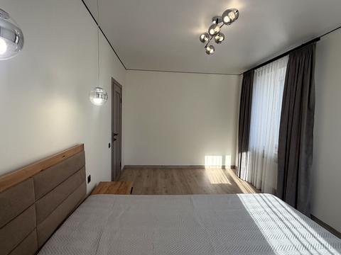 квартира за адресою Літературна вул. (Чехова), 27