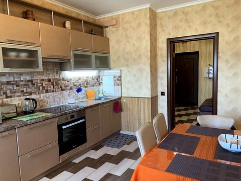 квартира по адресу Героев Полка "Азов ул. (Малиновского маршала), 8