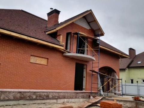 будинок за адресою Івана Гука пров., 10