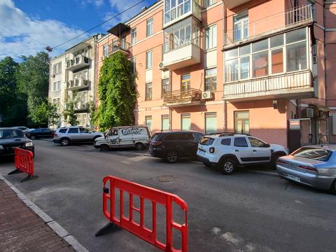 квартира за адресою Хорива пров., 4