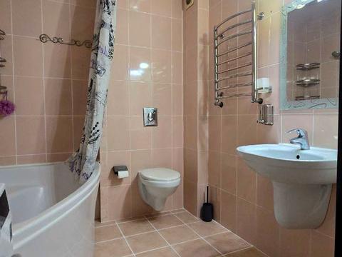 квартира за адресою Набережна Перемоги вул., 58