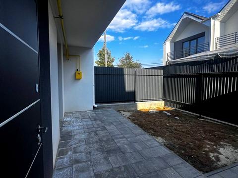 будинок за адресою Малишка вул.