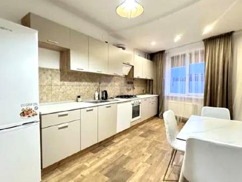 квартира за адресою Андрія Сахарова вул., 14б