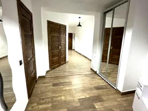 квартира за адресою Андрія Сахарова вул., 14б