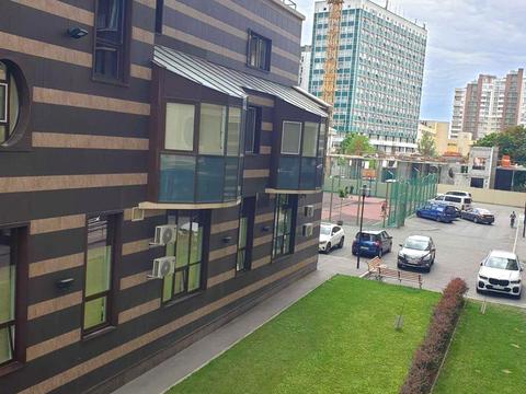 квартира за адресою Василя Тютюнника вул. (Анрі Барбюса), 37/1