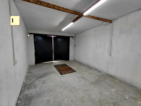 паркомісце за адресою Головатого вул., 20 ряд