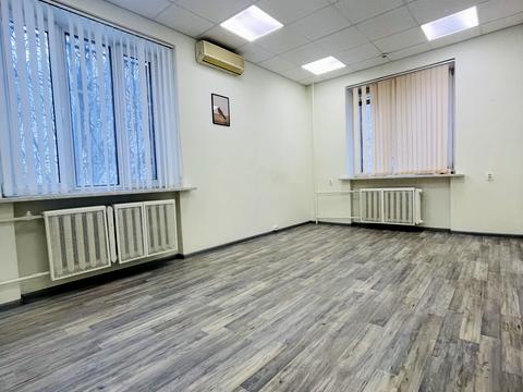 коммерческая по адресу Николая Михновского бульв. (Дружбы народов), 17/5